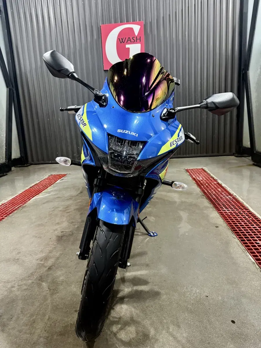 부산 오토바이 23년식 gsx-r125 abs 판매 합니다